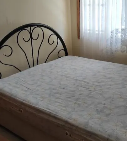 Altinoluk Ta Deniz Ve Doga Manzarali 3 Salon